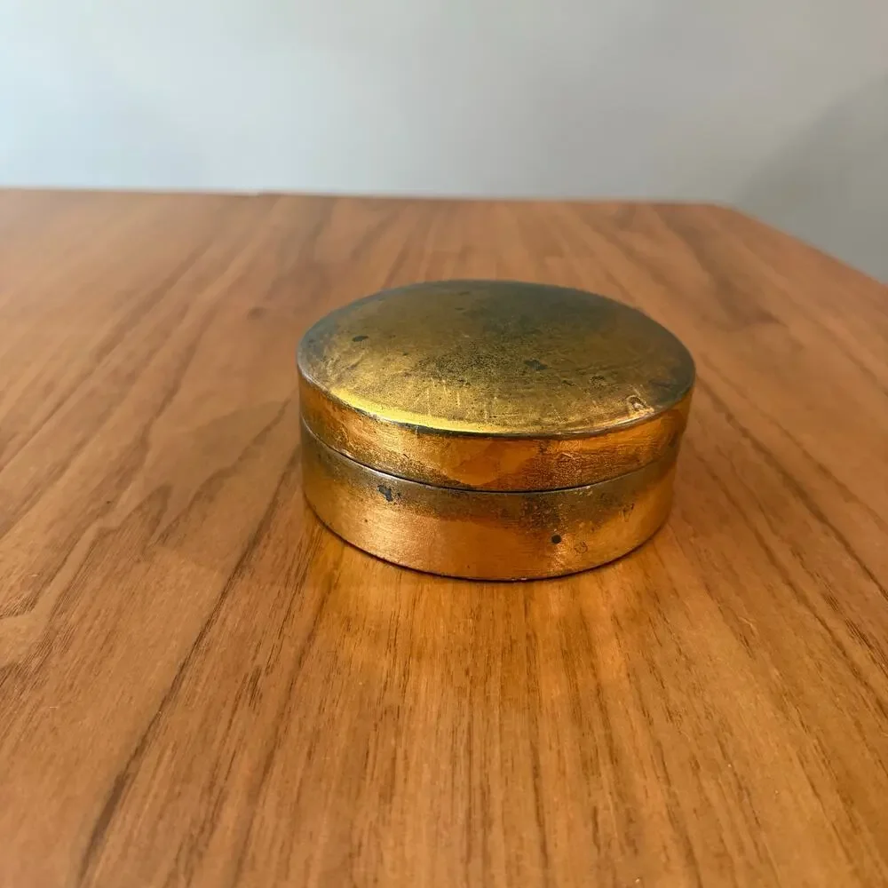 Coaster Set of 6 Gold Tone Metal Aged Patina Black Lacquer Round Wood Box Japan